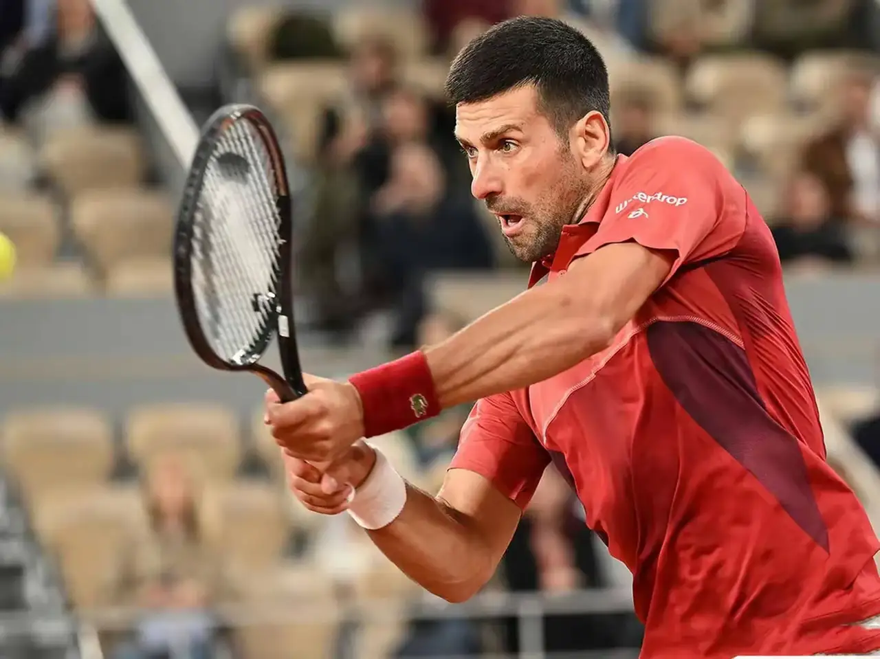 拉沃尔杯险胜年终总决赛，德约科维奇状态火热的简单介绍