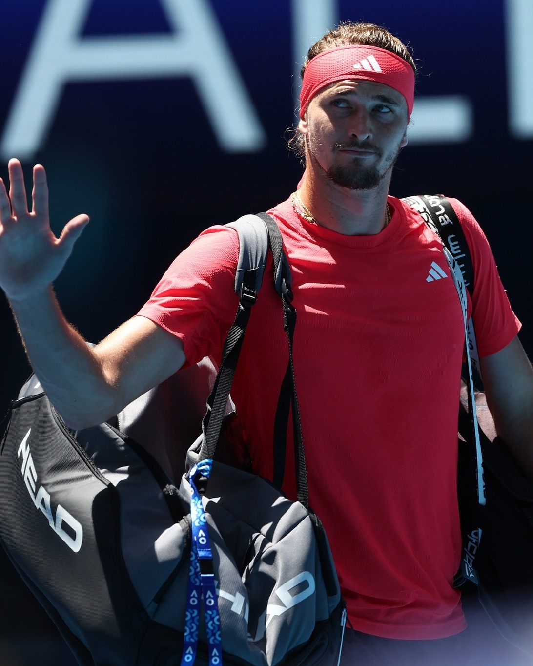 关于法网力克美网，兹维列夫扛起全队的信息