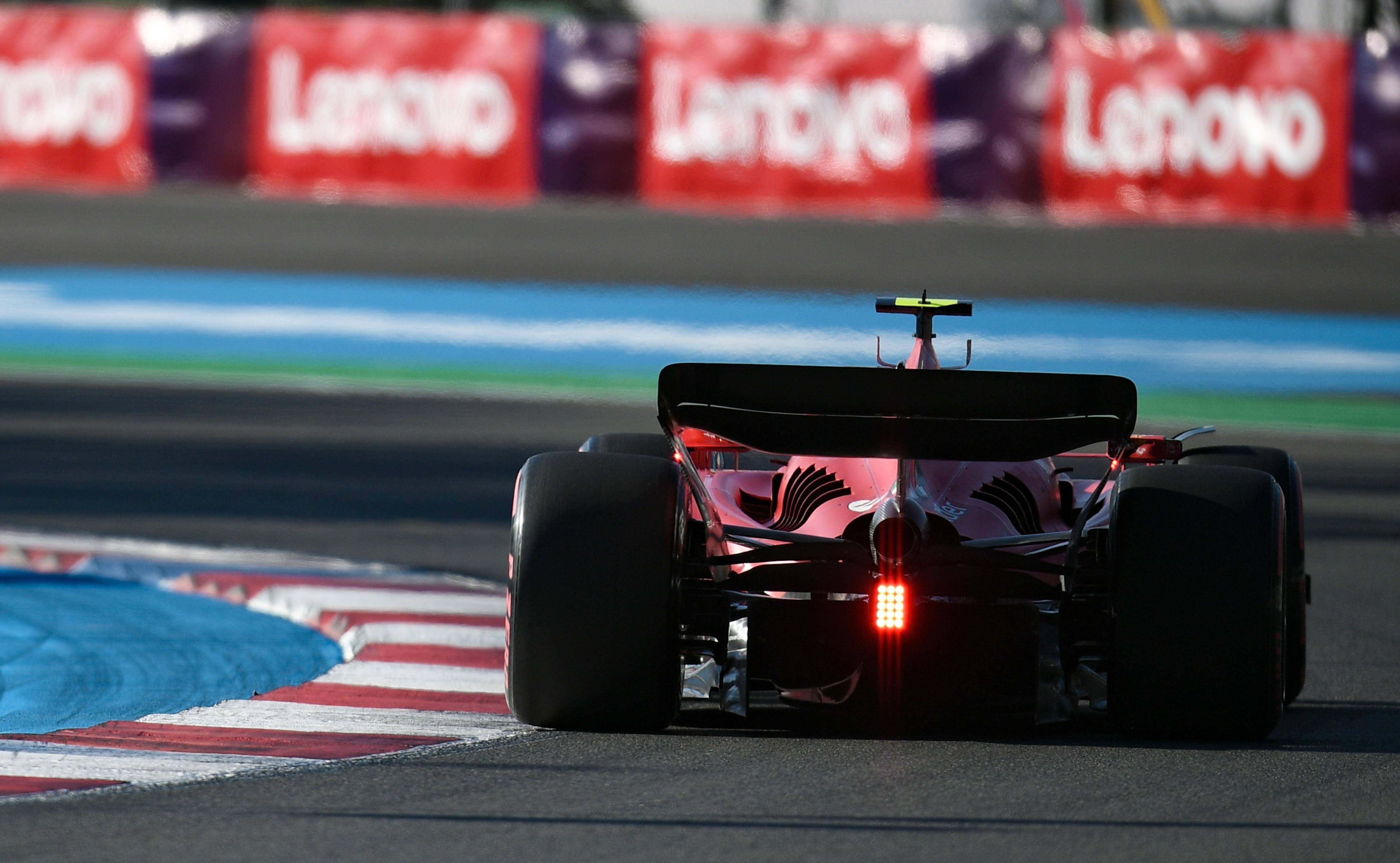 开云体育官网-法拉利逆转威廉姆斯，勒克莱尔状态火热