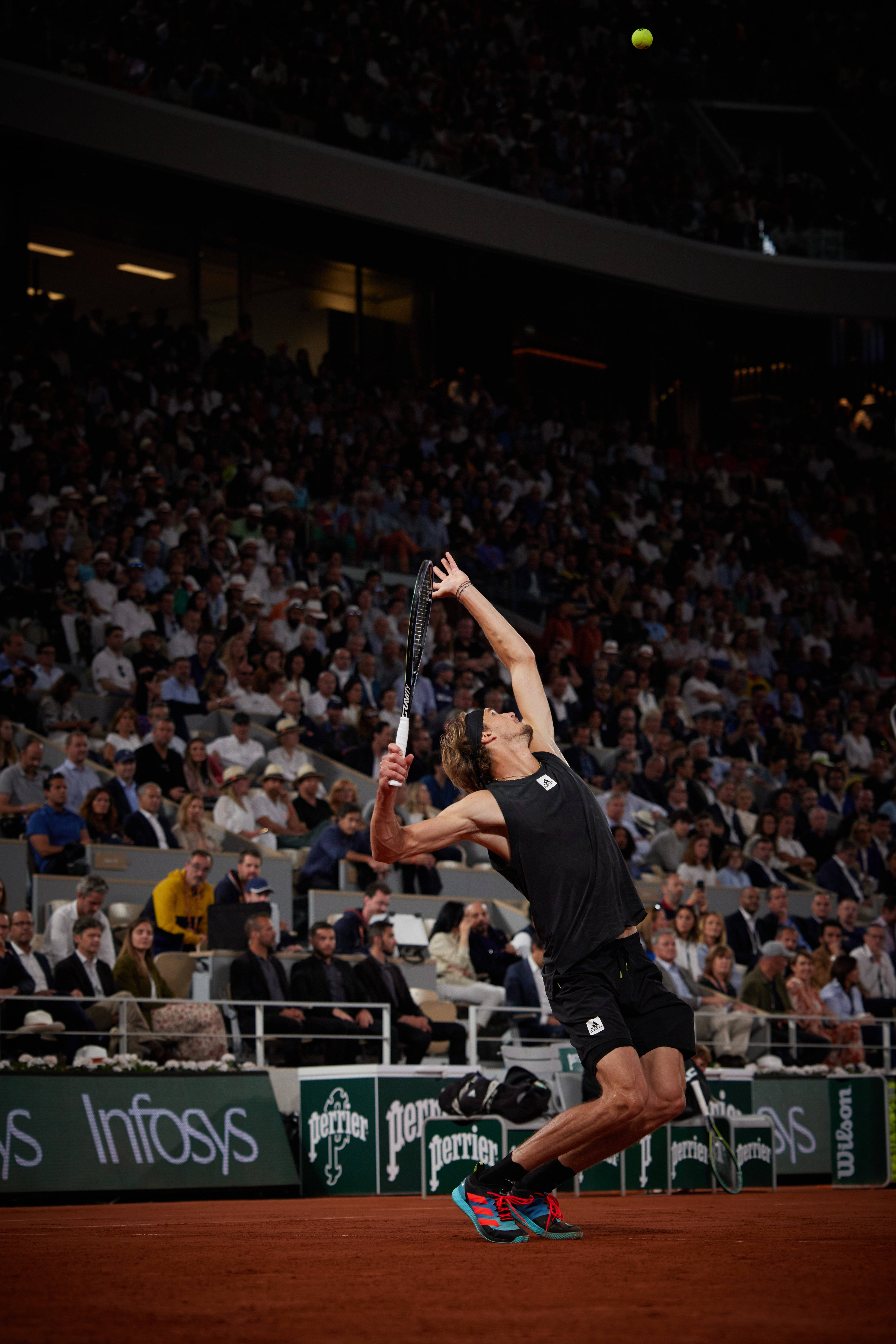 法网绝杀美网，纳达尔点燃赛场