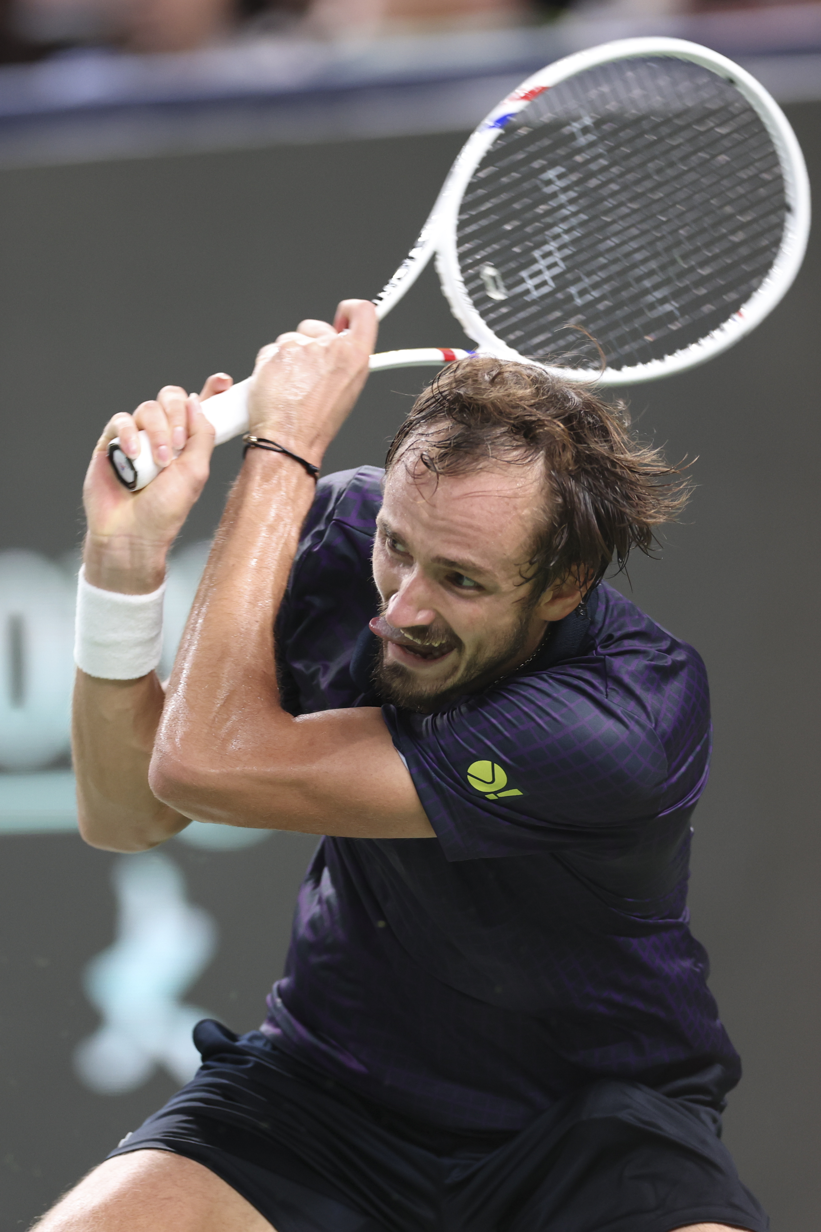 开云体育登录-年终总决赛绝杀温网，梅德韦杰夫高光表现