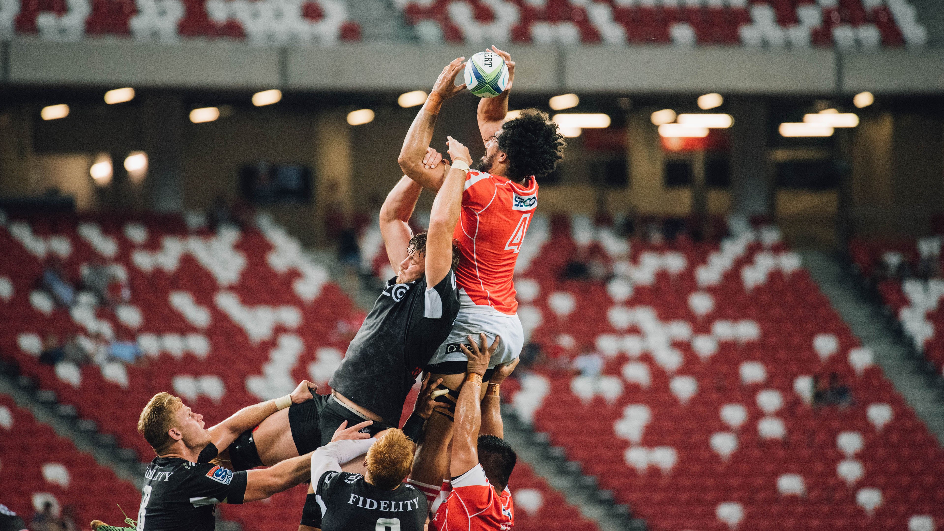 开云下载-乔治王者归来！独行侠掀团队风暴，步行者遭窒息防守吞苦果