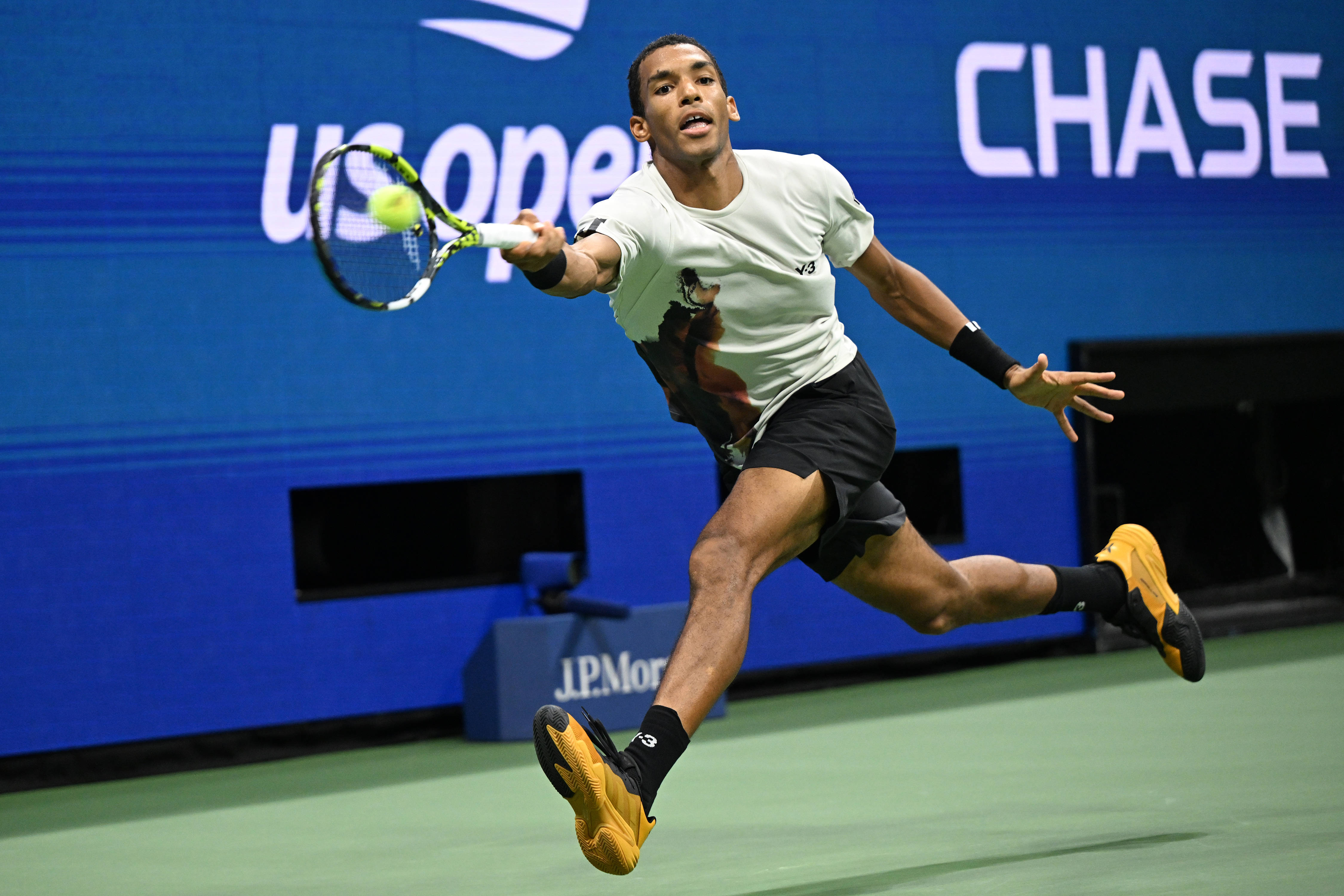 联合杯横扫ATP总决赛，辛纳刷新纪录